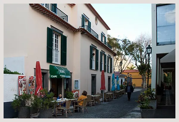 Amparo Hotel Machico   Machico (Madeira)