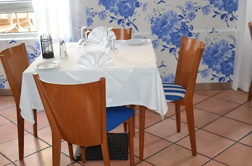 Amparo Hotel Machico
