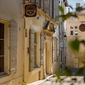 De L'amphithéâtre 3*, Arles France